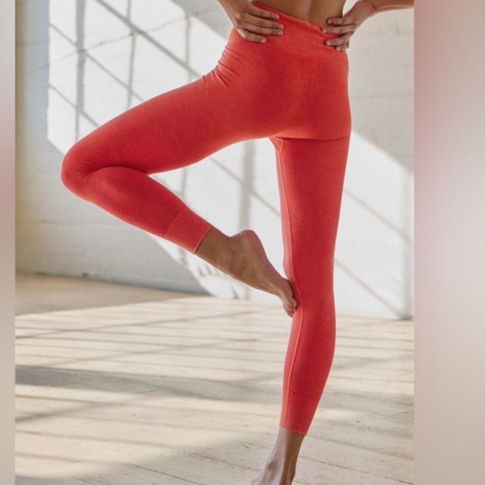 Free People Movement Mandarin Red Orange W/Drawstring Leggings Size M/L - Picture 5 of 11